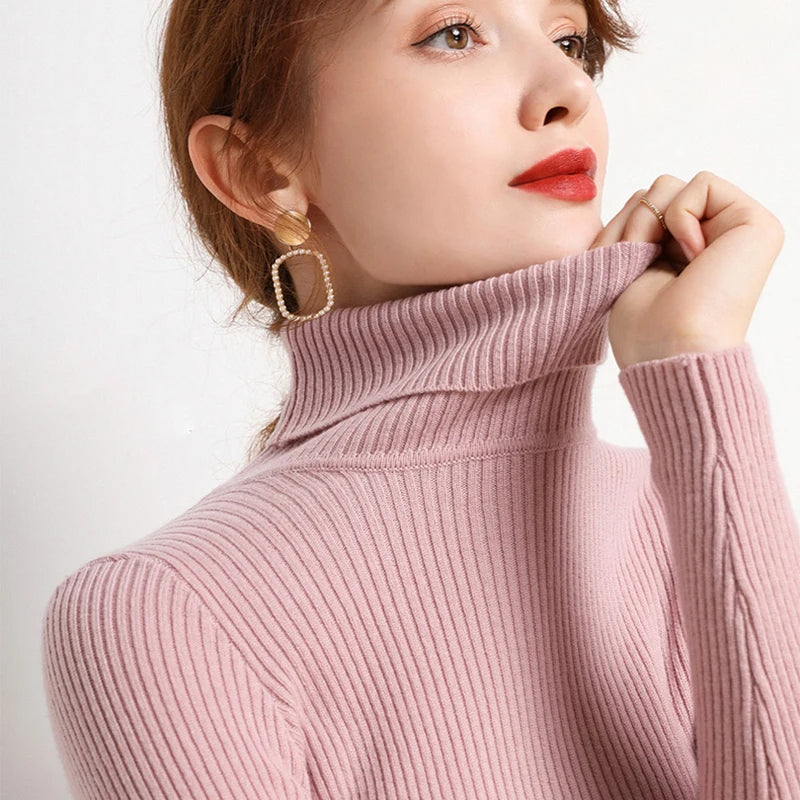 Sara Turtleneck | Soft & Trendy