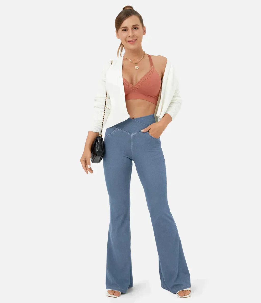 Women's High-Waist Bootcut Jeans with Stretch and Pockets