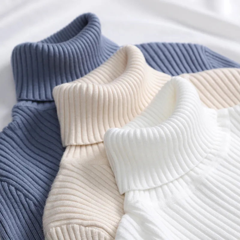 Sara Turtleneck | Soft & Trendy