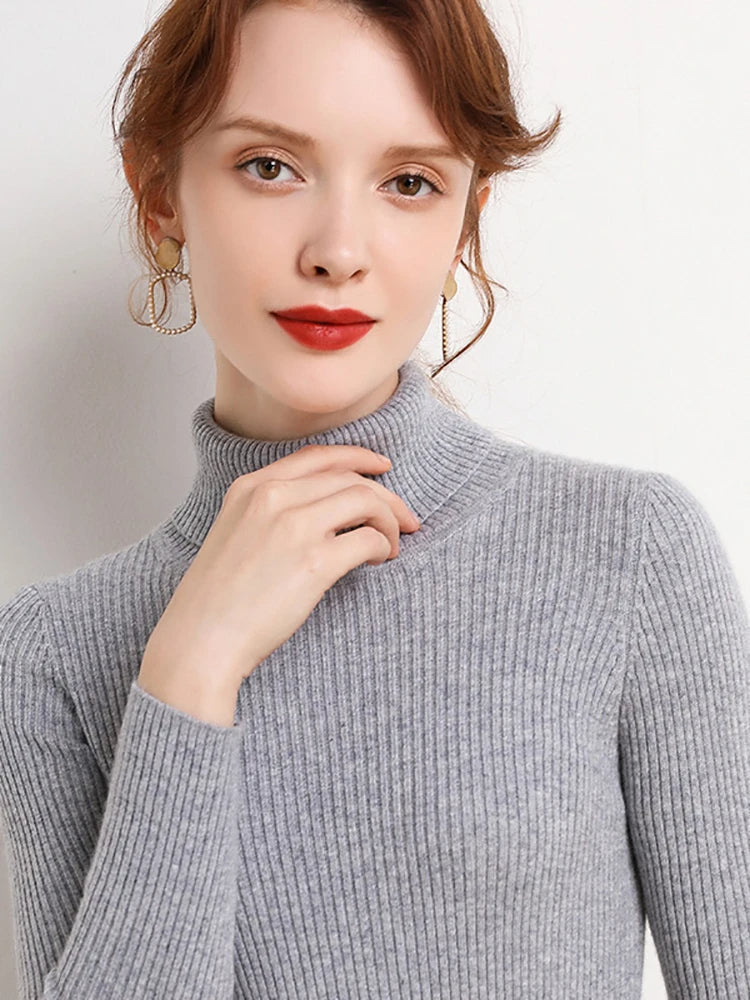 Sara Turtleneck | Soft & Trendy