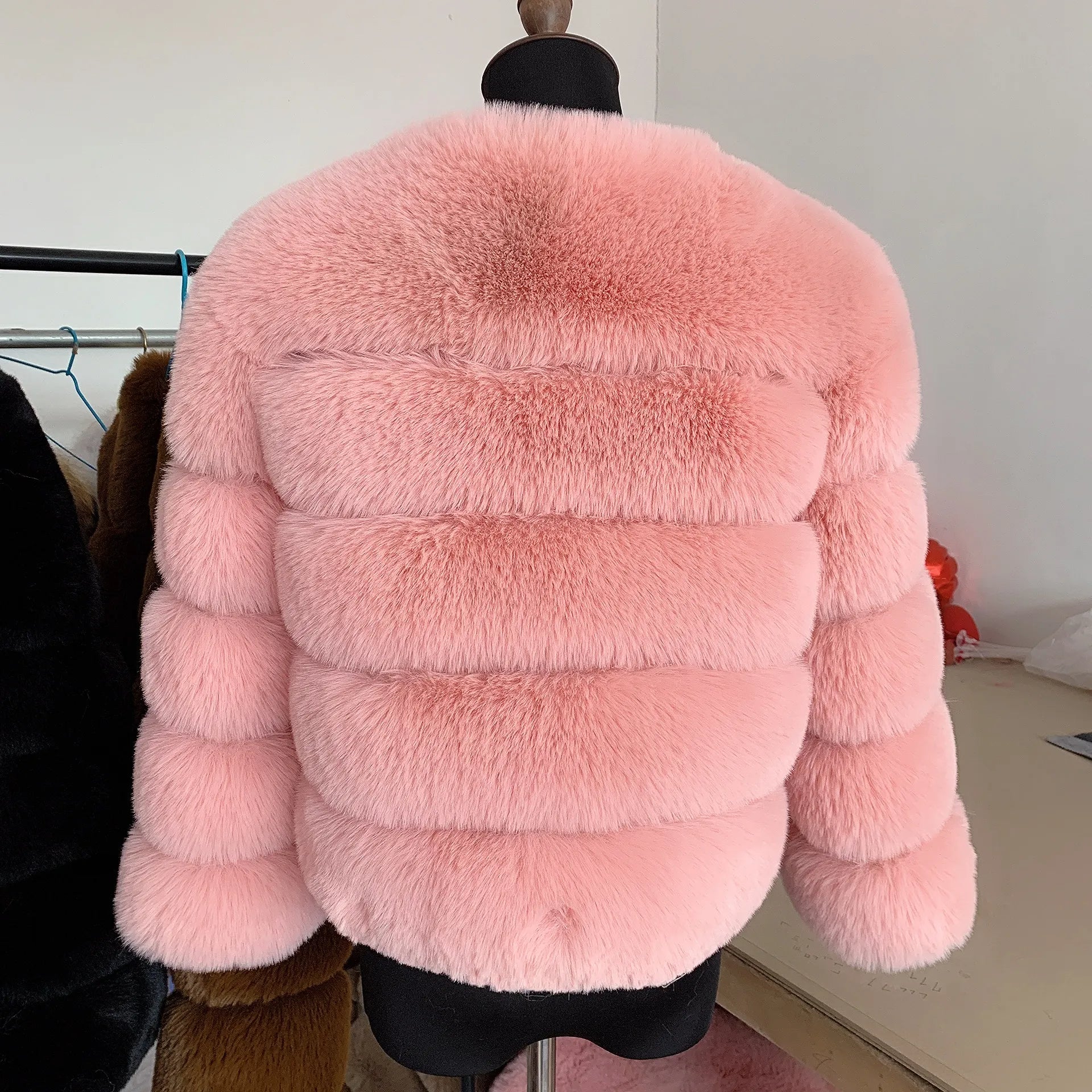 Amélie Vogue Foxiness Winter Coat | Stylish & Warm