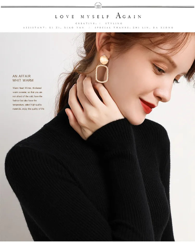 Sara Turtleneck | Soft & Trendy