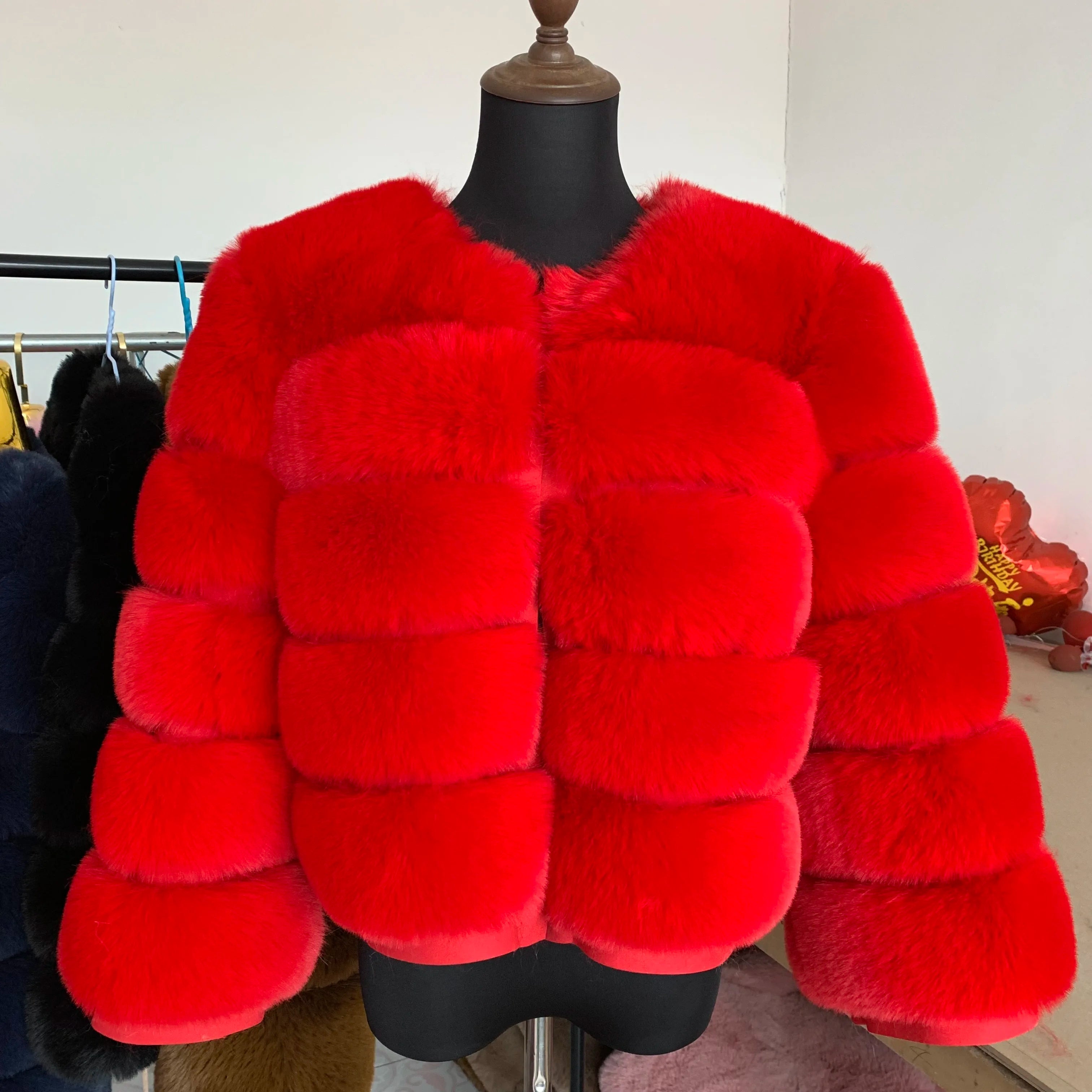 Amélie Vogue Foxiness Winter Coat | Stylish & Warm