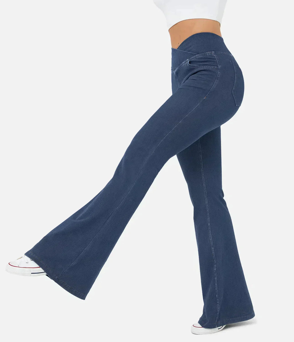 Women's High-Waist Bootcut Jeans with Stretch and Pockets