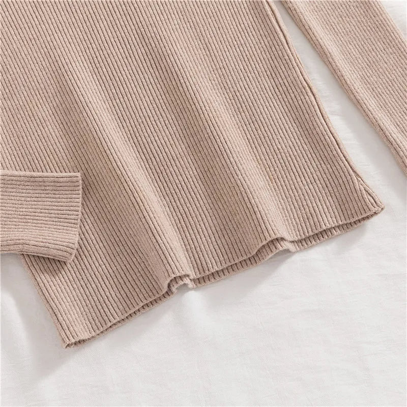 Sara Turtleneck | Soft & Trendy