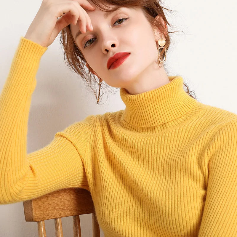 Sara Turtleneck | Soft & Trendy