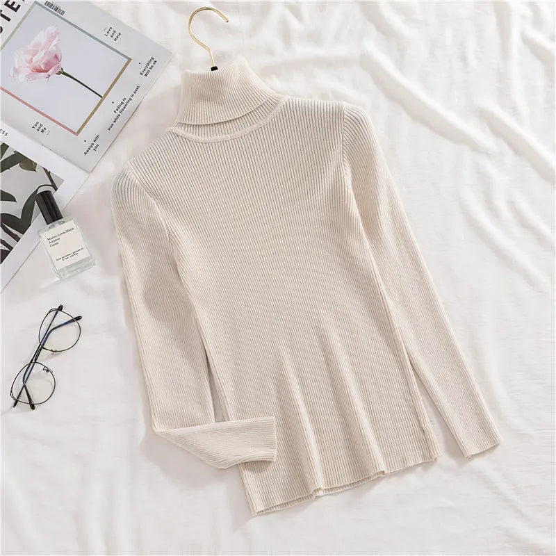 Sara Turtleneck | Soft & Trendy