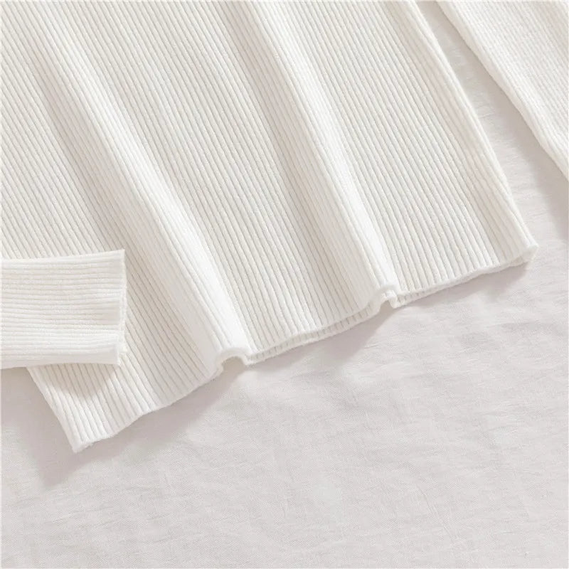 Sara Turtleneck | Soft & Trendy