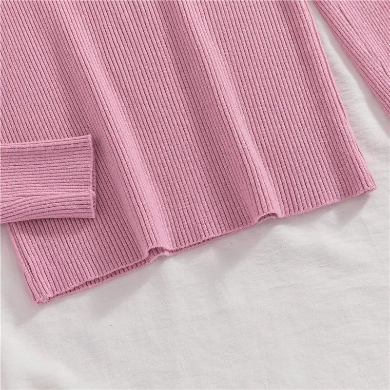 Sara Turtleneck | Soft & Trendy