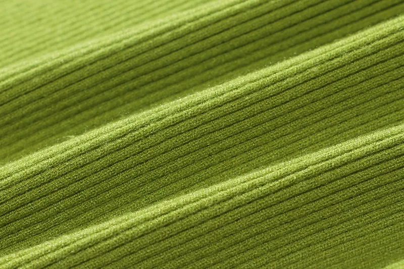 Sara Turtleneck | Soft & Trendy