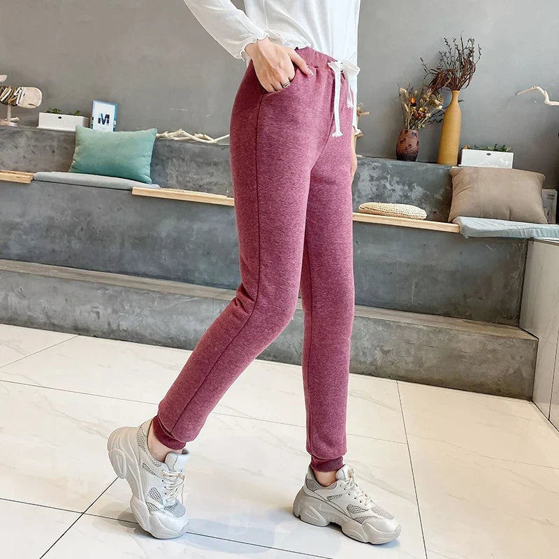 Winnie Sweatpants | Stylish & Versatile