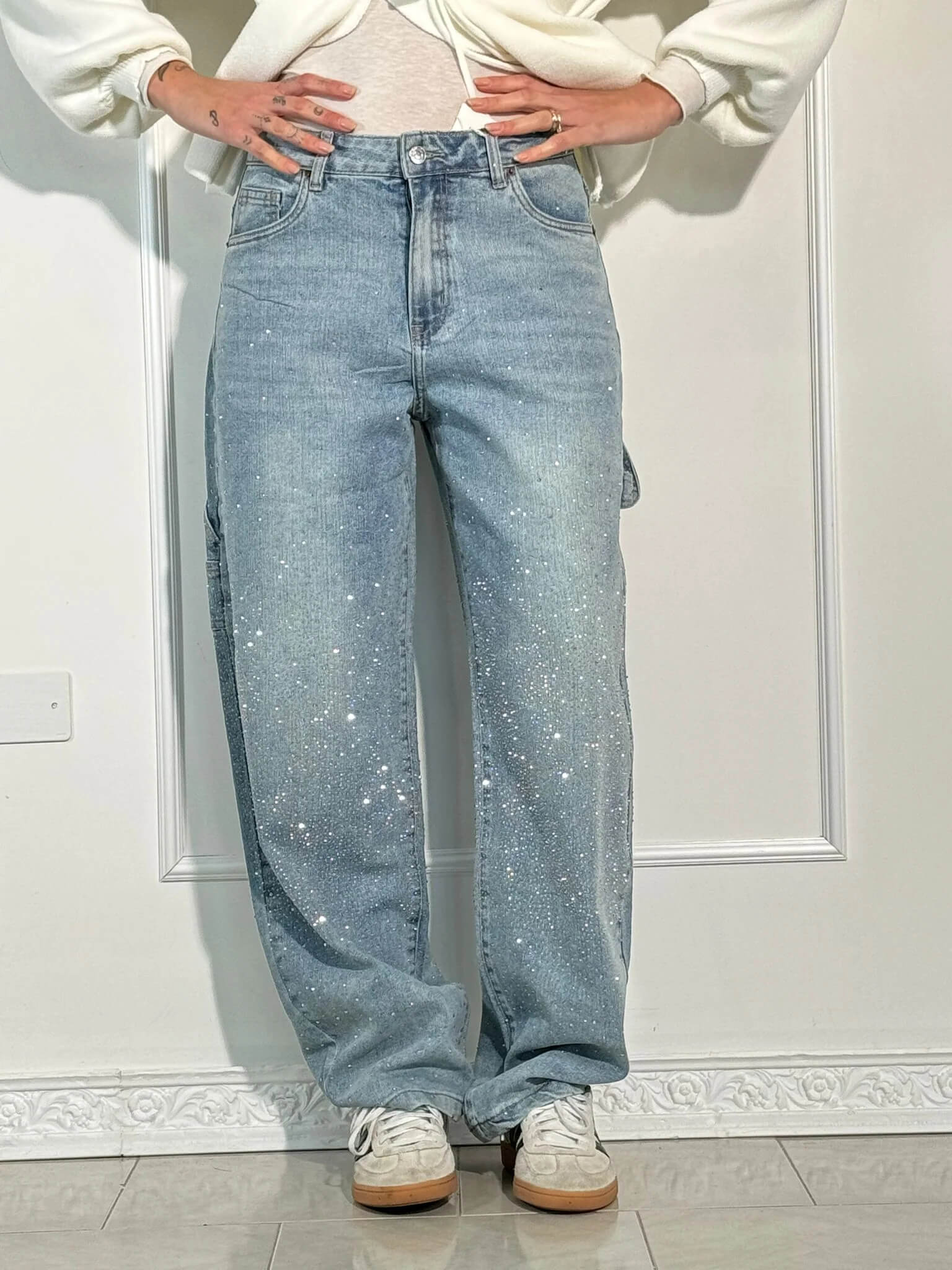 Women's Baggy Wide-Leg Jeans with Sparkly Detail