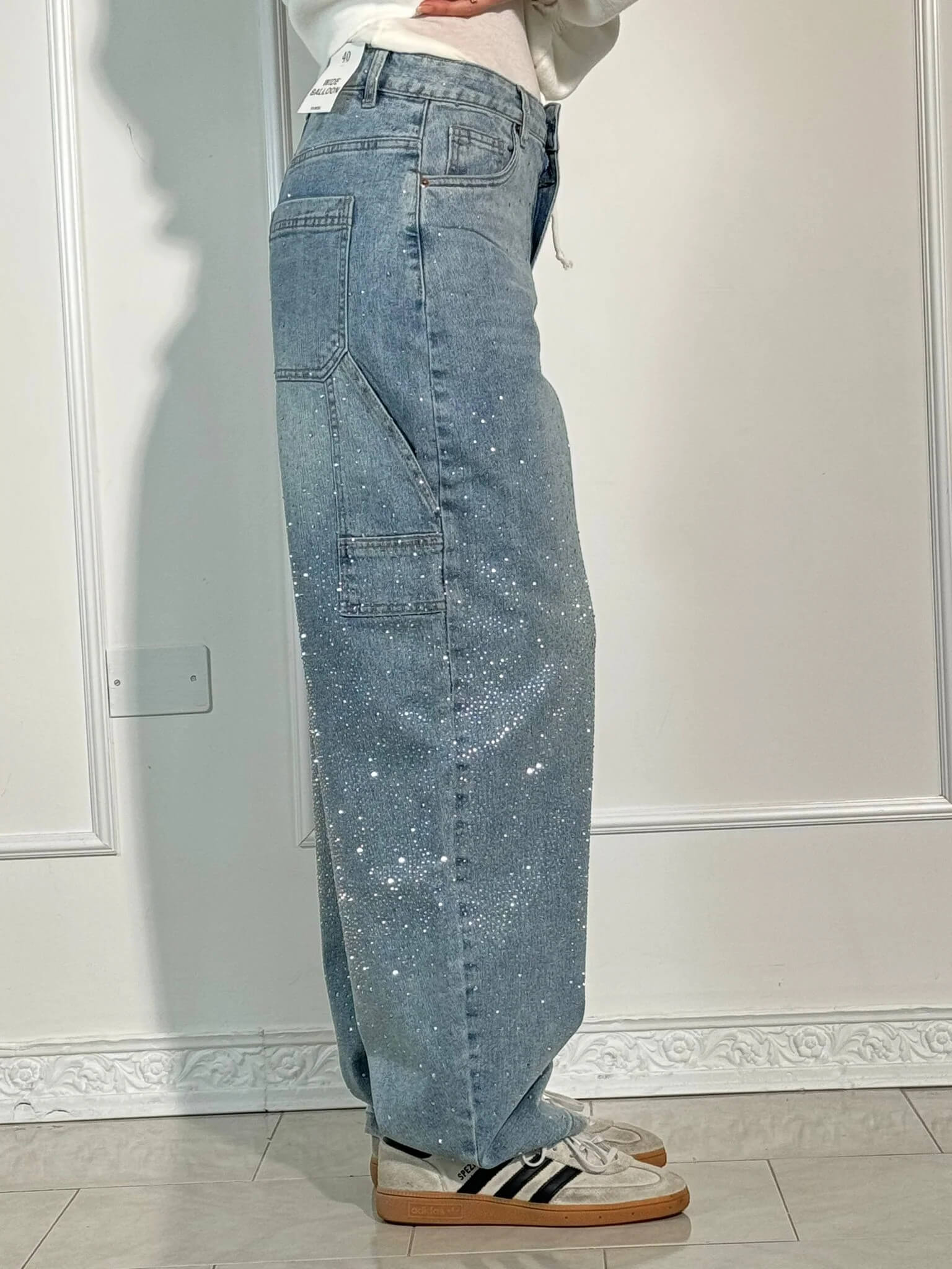 Women's Baggy Wide-Leg Jeans with Sparkly Detail