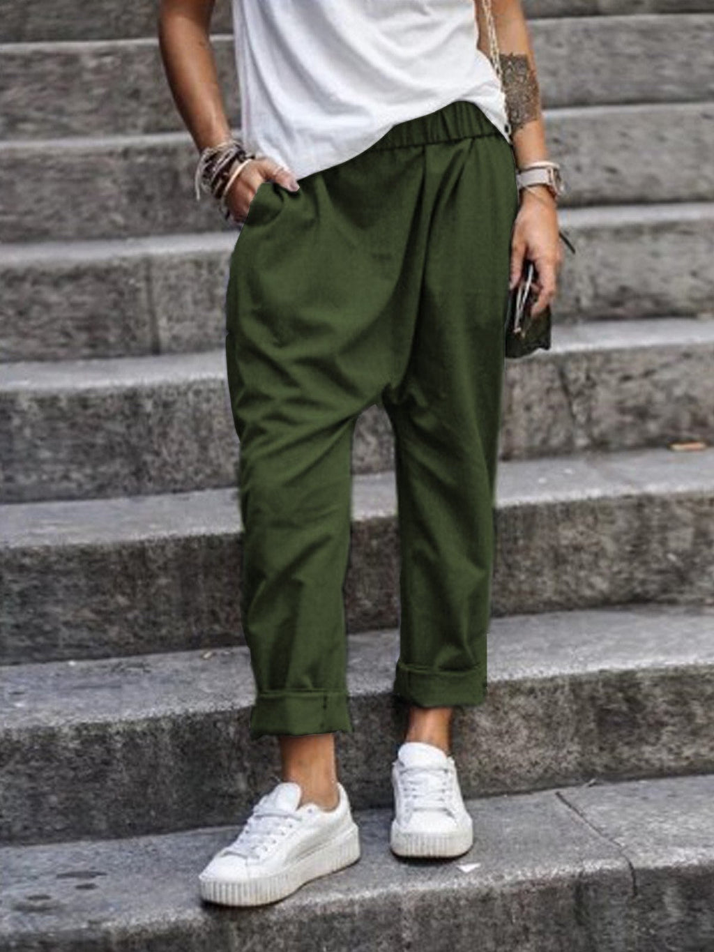 Women's Wide-Leg Cropped Trousers with Elastic Waist and Pleat