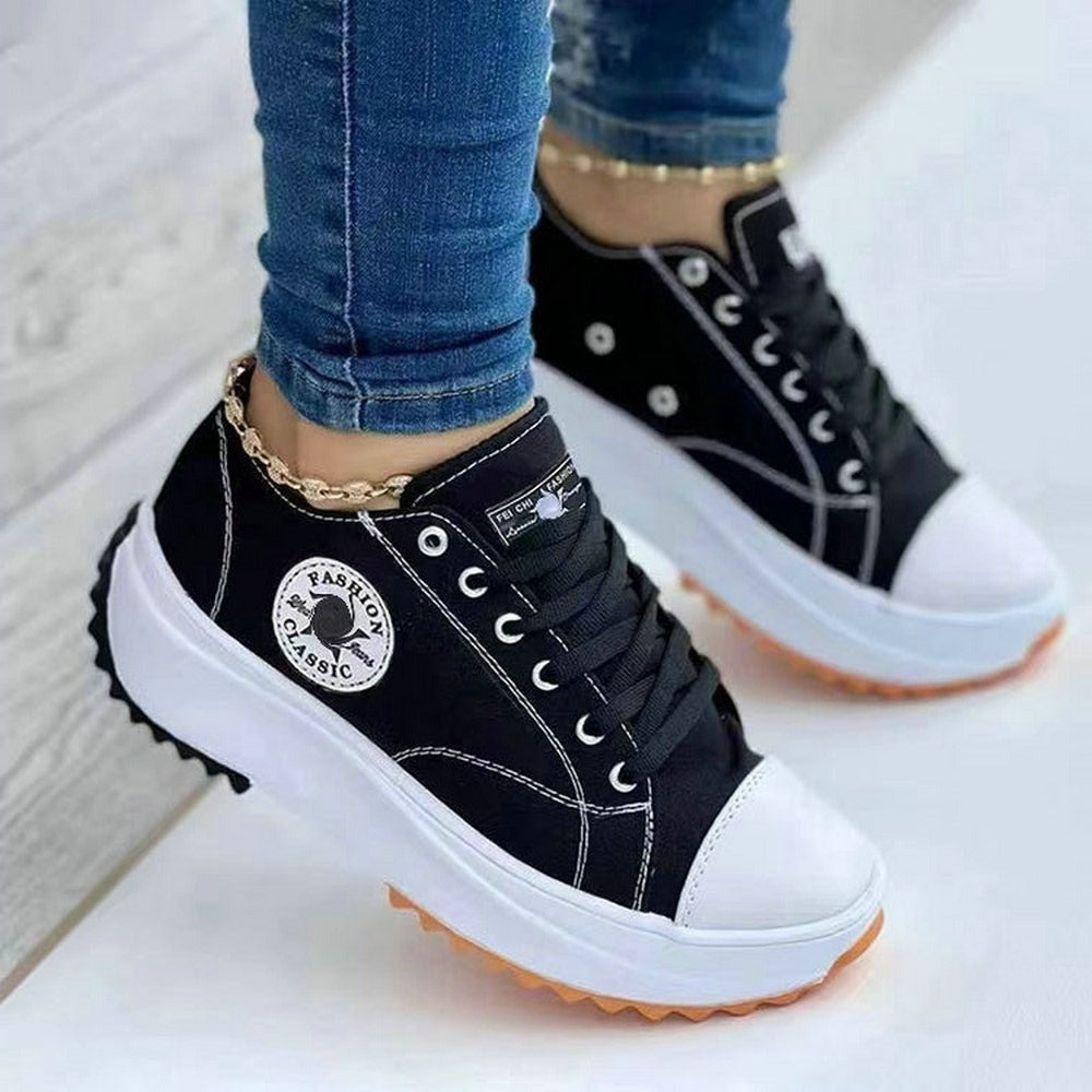 Maja Sneakers | You can never go wrong with these classics