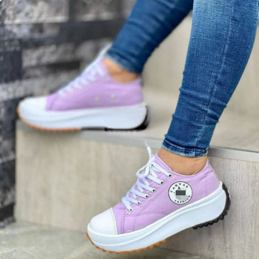 Maja Sneakers | You can never go wrong with these classics