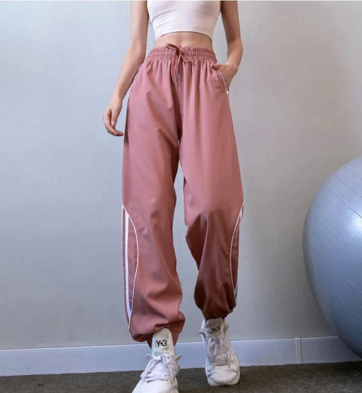 Carrie Sweatpants | Comfy & Stylish