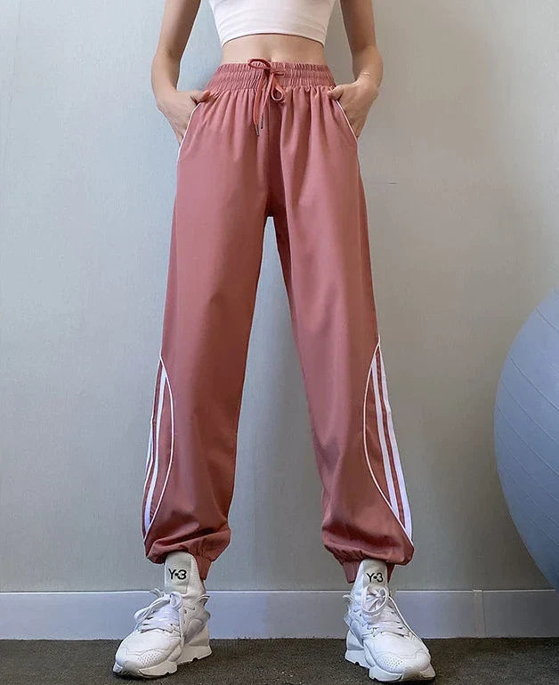 Carrie Sweatpants | Comfy & Stylish