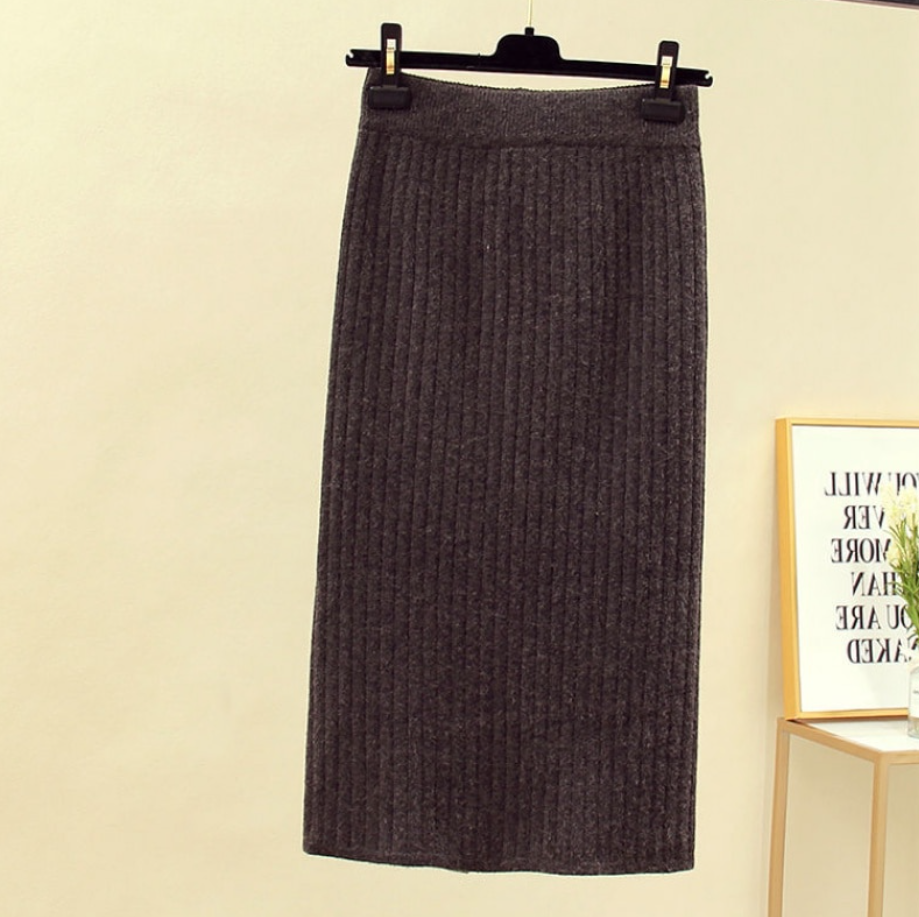 Maria Skirt | Warm, comfortable & elegant