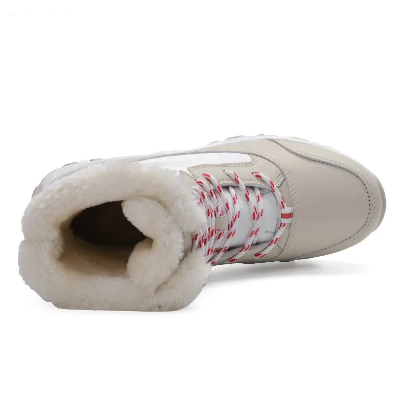 Fina Platform Snow Boots | Sporty & Casual