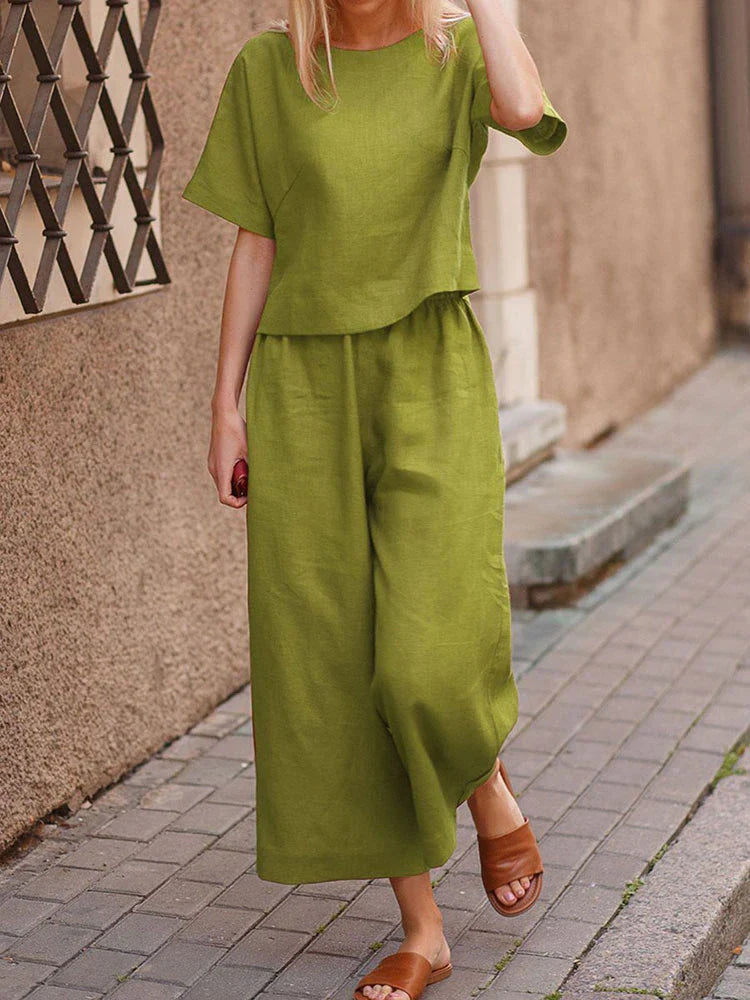 Women's Wide-Leg Co-Ord Set with Short-Sleeve Top and Elastic Waist