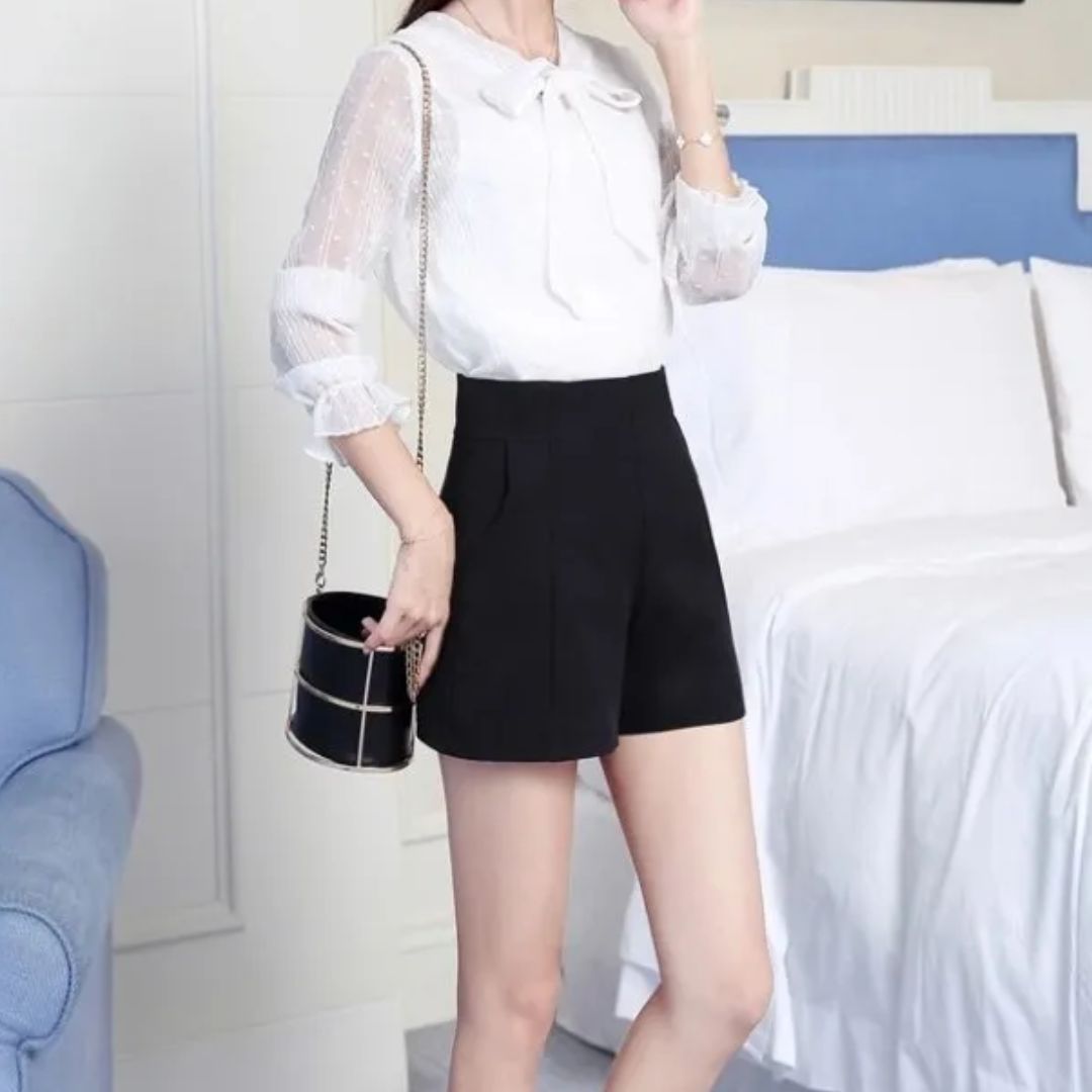Sammy Jackson™ Emma Shorts | Casual & Chic