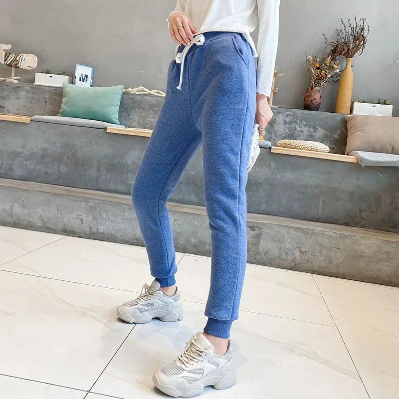 Winnie Sweatpants | Stylish & Versatile